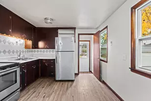 332 E St Joseph St, Green Bay, WI 54301 - Photo 6