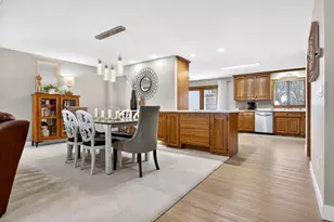 2615 N Millbrook Rd, Appleton, WI 54914 - Photo 8