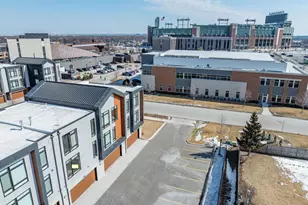 1077 Brookwood Dr, Green Bay, WI 54304 - Photo 68