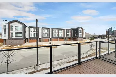 1077 Brookwood Drive, Green Bay, WI 54304 - Photo 14