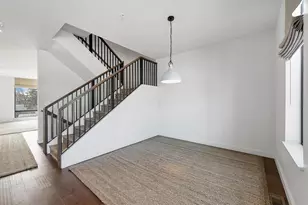 1077 Brookwood Dr, Green Bay, WI 54304 - Photo 16