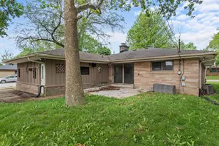 5404 N Bethmaur Ln, Milwaukee, WI 53209 - Photo 22