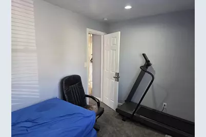 520 W Commercial Street, Appleton, WI 54911 - Photo 16