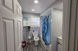 520 W Commercial St, Appleton, WI 54911 - Photo 10