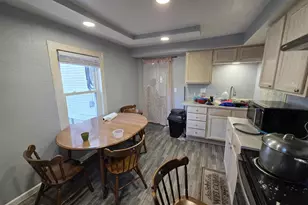 520 W Commercial St, Appleton, WI 54911 - Photo 8