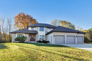 1653 Crimson Ct, De Pere, WI 54115 - Photo 32