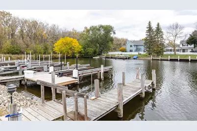 427 Captains Court #F, Winneconne, WI 54986 - Photo 36