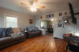 335 W 9th St, Fond du Lac, WI 54935 - Photo 2