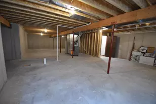 1020 Pinecrest Rd, Green Bay, WI 54313 - Photo 38