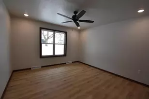 1020 Pinecrest Rd, Green Bay, WI 54313 - Photo 18