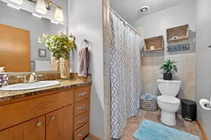 2201 N Elinor St, Appleton, WI 54914 - Photo 18