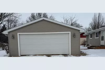 2201 N Elinor Street, Appleton, WI 54914 - Photo 4