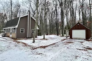 W12330 E Bedora Ct, Stephenson, WI 54114 - Photo 2