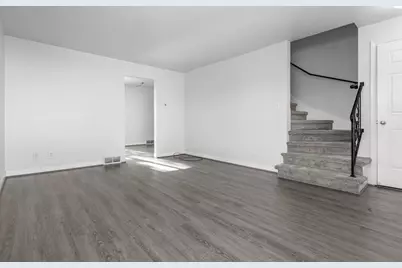 701 E Longview Drive, Appleton, WI 54911 - Photo 4