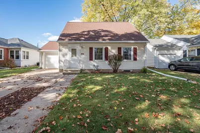 1128 Marquette Avenue, Green Bay, WI 54304 - Photo 1