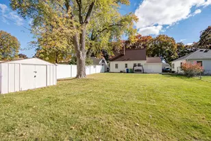 1128 Marquette Ave, Green Bay, WI 54304 - Photo 6