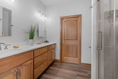 810 Whisper Falls Lane, Menasha, WI 54952 - Photo 22