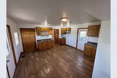 W8518 County Rd F, Cascade, WI 53011 - Photo 6