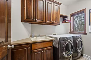 3062 Hawk Ridge Trail, Suamico, WI 54313 - Photo 34