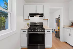 1338 Berner St, Green Bay, WI 54302 - Photo 10