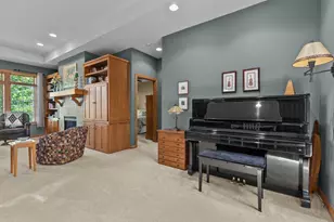 924 E Pondview Ct, Appleton, WI 54913 - Photo 14