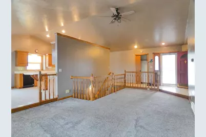 702 Carol Lane, Pulaski, WI 54162 - Photo 4
