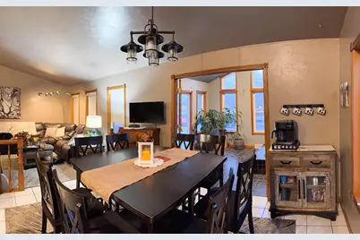 702 Carol Lane, Pulaski, WI 54162 - Photo 6