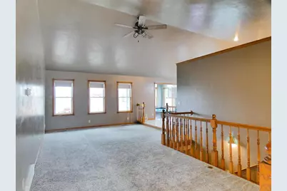 702 Carol Lane, Pulaski, WI 54162 - Photo 6
