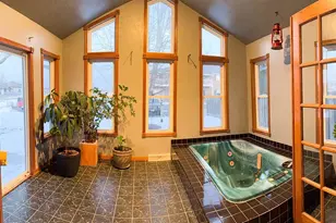 702 Carol Ln, Pulaski, WI 54162 - Photo 8