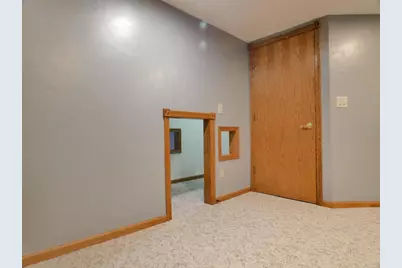 702 Carol Lane, Pulaski, WI 54162 - Photo 38