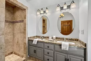 1000 Rolling Green Dr, Green Bay, WI 54313 - Photo 34