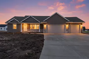 3019 Woodward Way, De Pere, WI 54115 - Photo 2