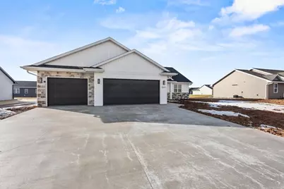 3023 Woodward Way, De Pere, WI 54115 - Photo 4