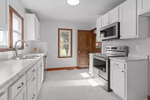 265 N Capron St, Berlin, WI 54923 - Photo 10