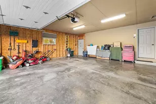 1390 Willow Bend Ln, Oshkosh, WI 54904 - Photo 22