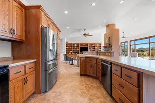 3341 Mockingbird Way, Oshkosh, WI 54904 - Photo 20