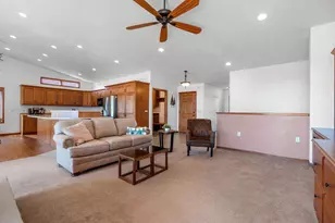 3341 Mockingbird Way, Oshkosh, WI 54904 - Photo 16