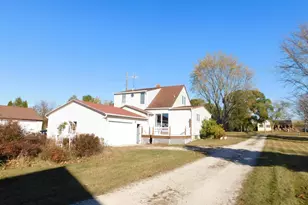 N8621 Wolf River Dr, Algoma, WI 54201 - Photo 48