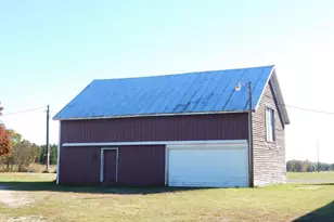 N8621 Wolf River Dr, Algoma, WI 54201 - Photo 30