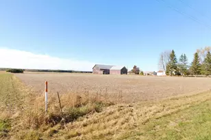 N8621 Wolf River Dr, Algoma, WI 54201 - Photo 34