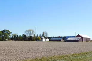 N8621 Wolf River Dr, Algoma, WI 54201 - Photo 36