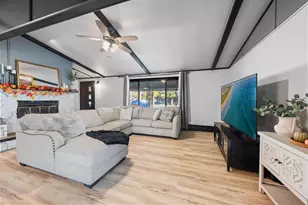 2255 Winwood Dr, Appleton, WI 54915 - Photo 4