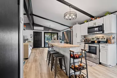 2255 Winwood Drive, Appleton, WI 54915 - Photo 12