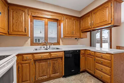 2405 N Erb Street, Appleton, WI 54911 - Photo 14