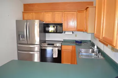 2456 Blake Court, Oshkosh, WI 54904 - Photo 4