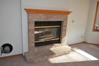 2456 Blake Court, Oshkosh, WI 54904 - Photo 12