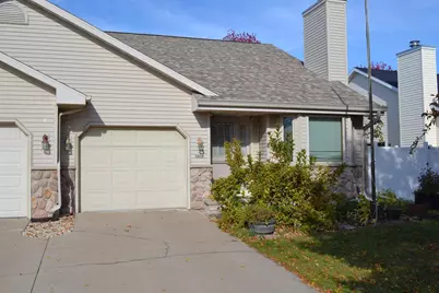2456 Blake Court, Oshkosh, WI 54904 - Photo 1