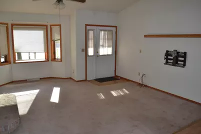 2456 Blake Court, Oshkosh, WI 54904 - Photo 14