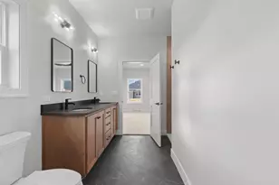 1405 Crossroads Dr, De Pere, WI 54115 - Photo 32