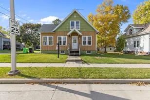134 N Watertown St, Waupun, WI 53963 - Photo 1